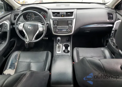 2017 Nissan Altima 2.5 z USA, uszkodzony, nr VIN 1N4AL3AP8HC227350